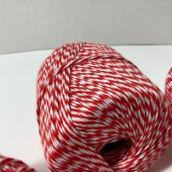 5 Aunt Lydia's Baker's Cotton Crochet Thread Red - Picture 8 of 13